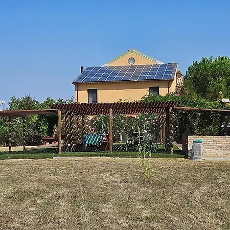 Casale Dei Ciliegi * Penna Alta