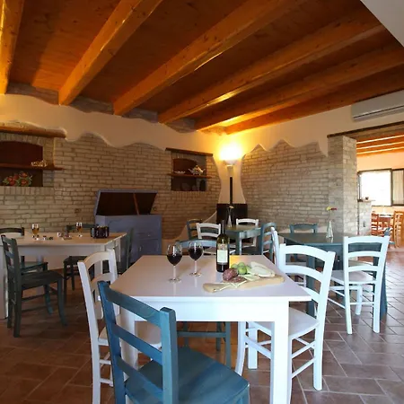 Casale Dei Ciliegi * Penna Alta